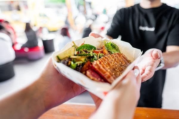 Make Your Corporate Luncheon Unforgettable with These Food Truck Ideas