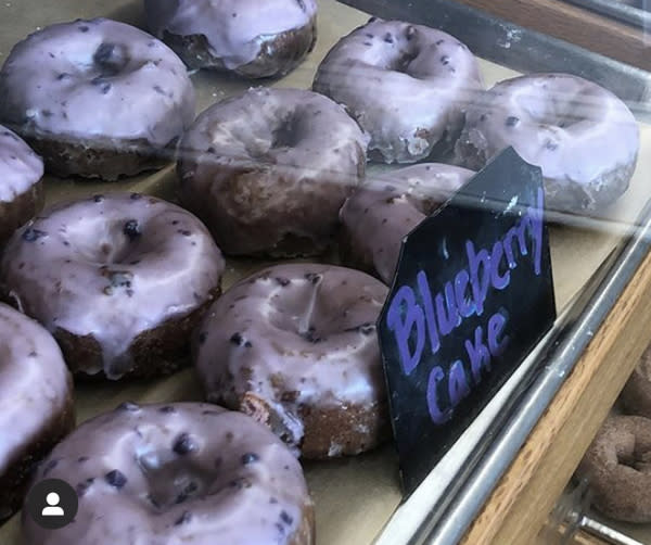 Blueberry Cake - 1/2 Dozen