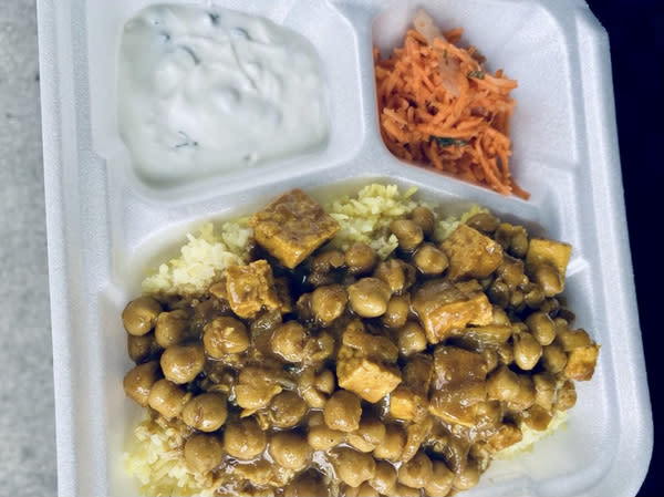 Vegan Chickpea Curry w/ Rice